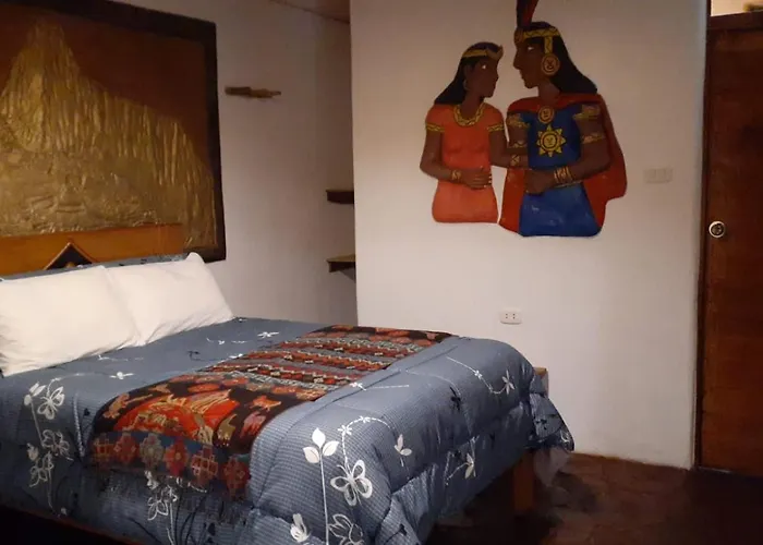 Via Monte Lucmabamba Lodge *